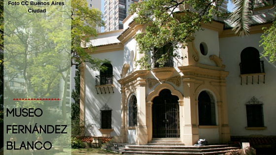 Exterior museo Fernández Blanco